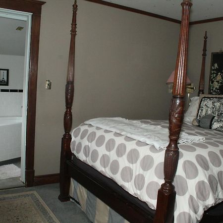 Rose Arden Bed & Breakfast Hamilton Exterior photo