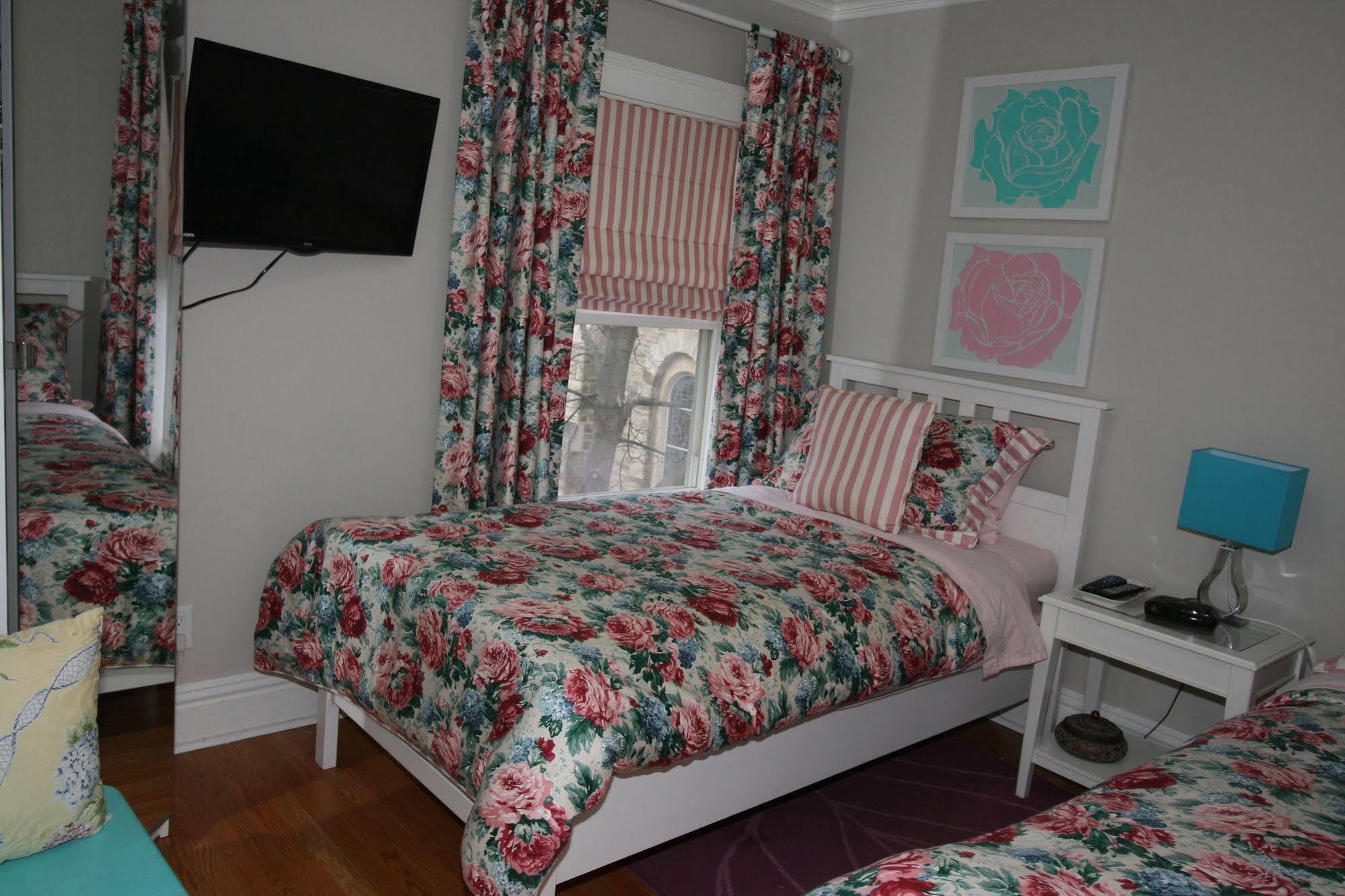 Rose Arden Bed & Breakfast Hamilton Exterior photo
